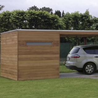 Carport en bois de chez exteriorliving sous un forma box