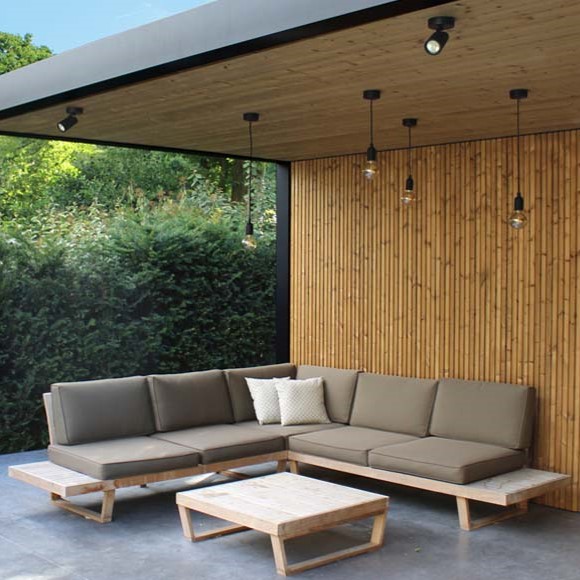 Pool house avec son salon de jardin de exteriorliving